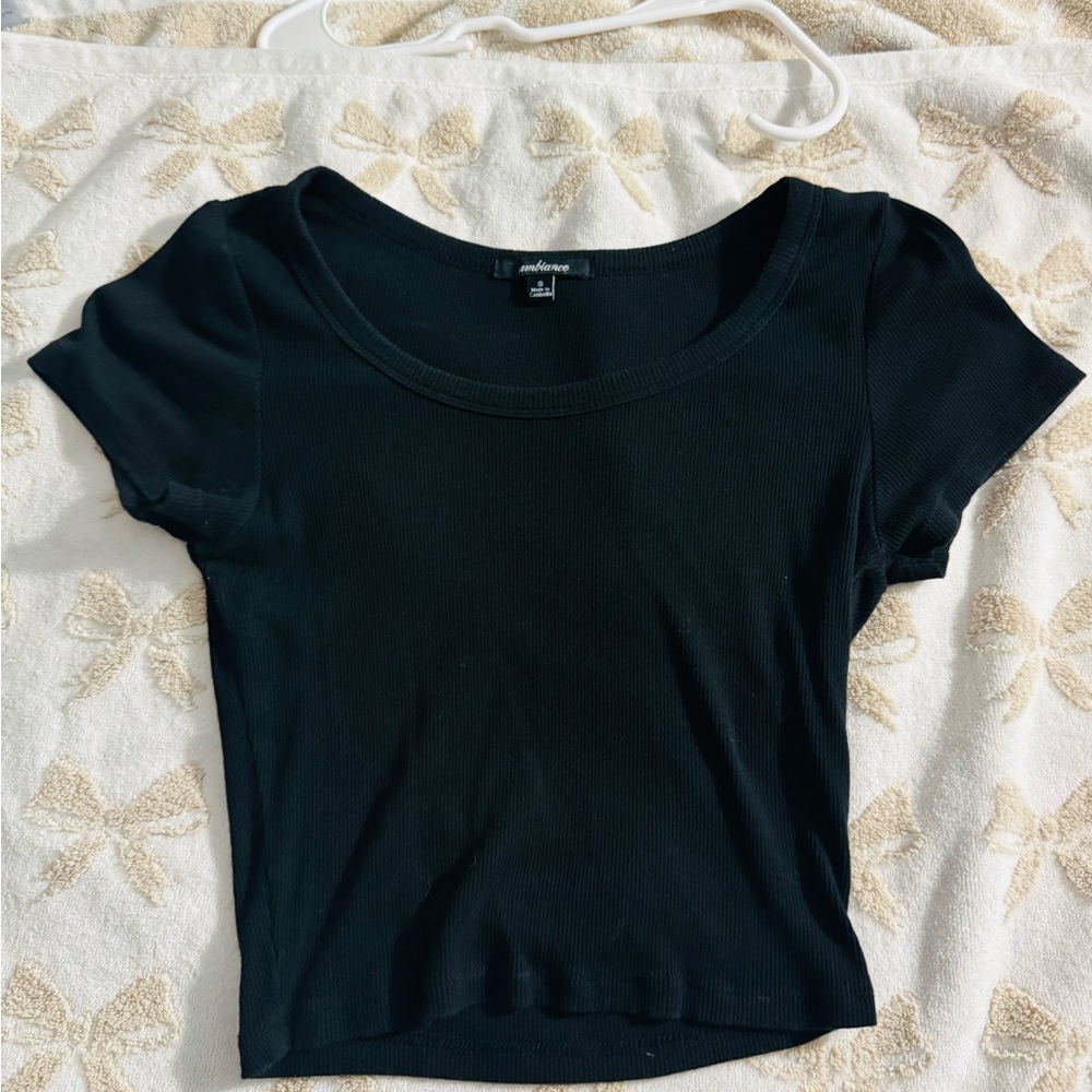 SHEIN Black Short Sleeve Tee